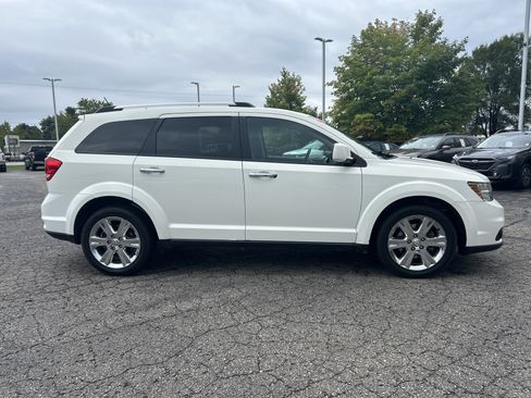 Used 2013 Dodge Journey Crew w/ Driver Convenience Group AWD/4WD image 3