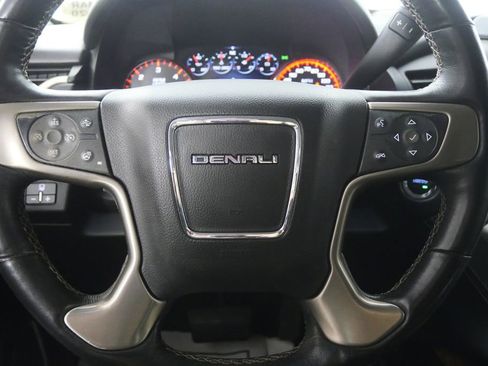 Used 2016 GMC Yukon XL Denali w/ Enhanced Security Package image 19