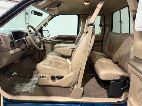 Used 2001 Ford F250 XLT image 16