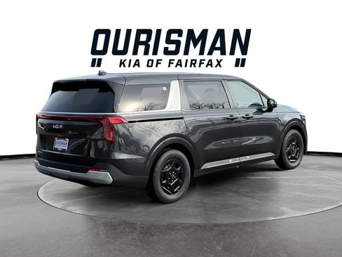 New 2026 Kia Carnival FWD image 6