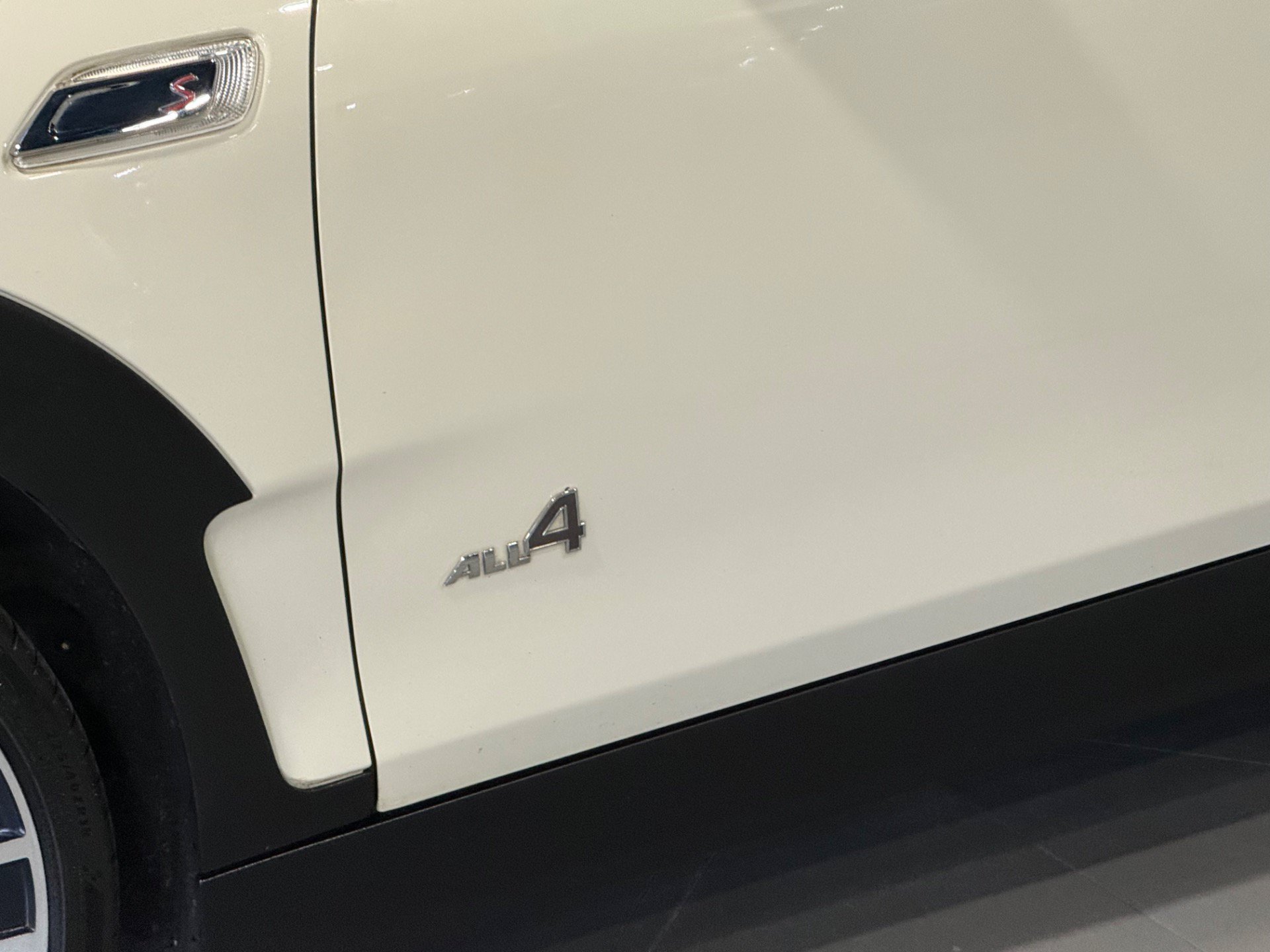 Used 2020 MINI Cooper Clubman S AWD/4WD image 11