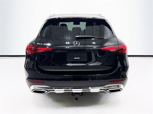 Used 2025 Mercedes-Benz GLC 350e 4MATIC w/ Advanced USB Package image 6