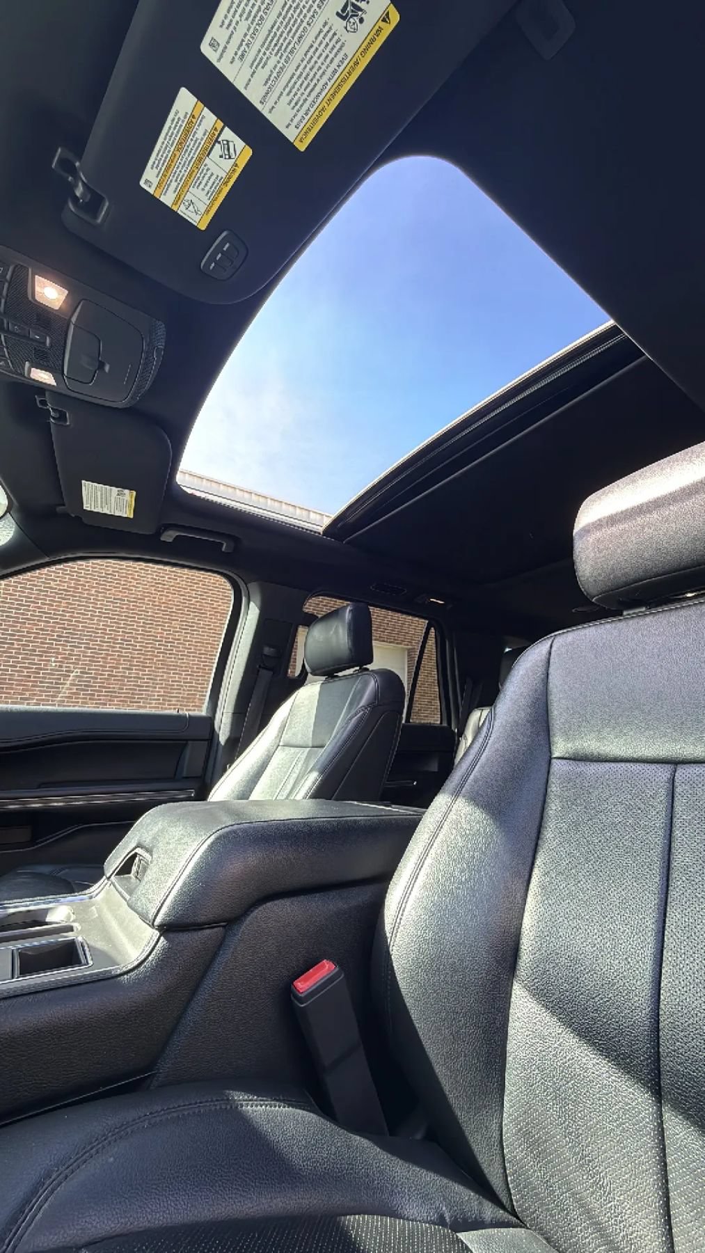 Used 2020 Ford Expedition XLT w/ Equipment Group 202A RWD image 24