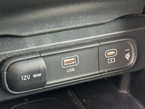 Used 2025 Kia Telluride S AWD/4WD image 36