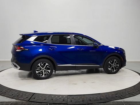 Used 2024 Kia Sportage EX FWD image 8