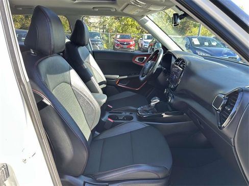Certified 2023 Kia Soul GT-Line w/ GT-Line Technology Package image 19
