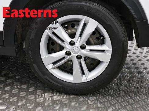 Used 2024 Nissan Kicks S FWD image 32