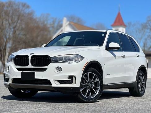 Used 2017 BMW X5 xDrive35i image 1