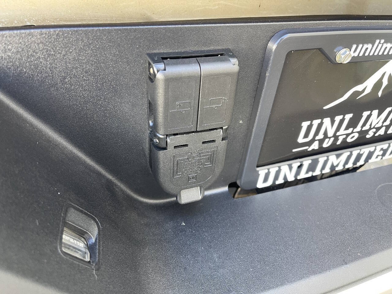 Used 2026 GMC Sierra 2500 AT4 AWD/4WD image 7