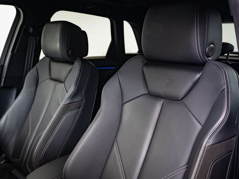 Used 2022 Audi Q3 2.0T Premium Plus image 24