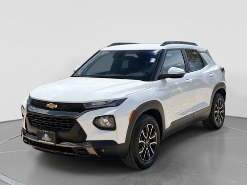 Used 2023 Chevrolet TrailBlazer ACTIV FWD image 8