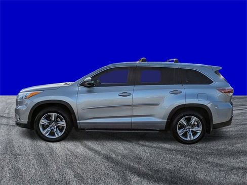Used 2016 Toyota Highlander Limited Platinum image 7
