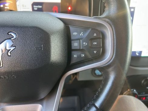 Used 2023 Ford Bronco Badlands w/ Sasquatch Package image 31