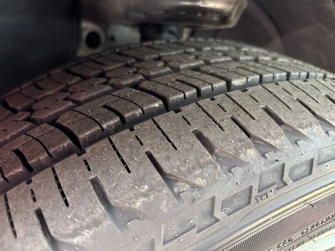 Used 2018 GMC Terrain SLT w/ Preferred Package image 7