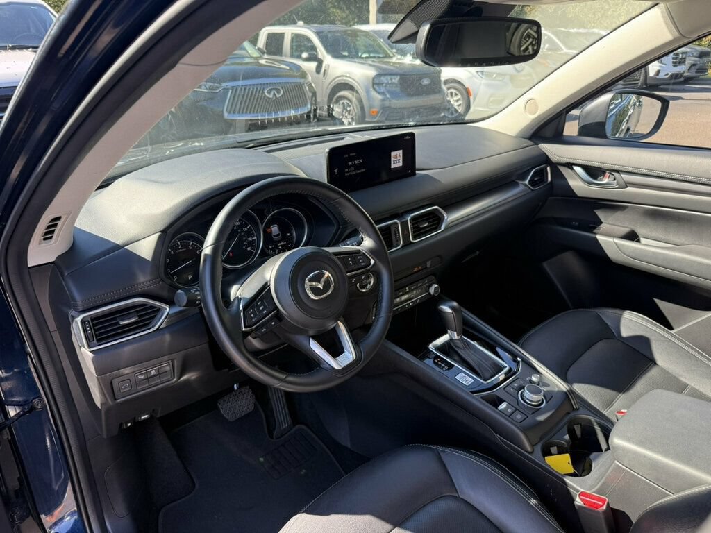 Used 2025 MAZDA CX-5 AWD 2.5 S w/ Preferred Package image 3
