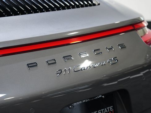 Used 2017 Porsche 911 Carrera 4S AWD/4WD image 19