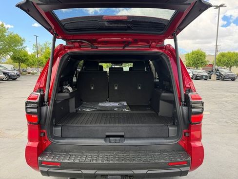 New 2026 Toyota 4Runner TRD Off-Road Premium w/ Tow Technology Package AWD/4WD image 19