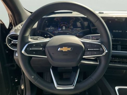 New 2026 Chevrolet Equinox LT w/ Safety and Technology Package FWD image 22