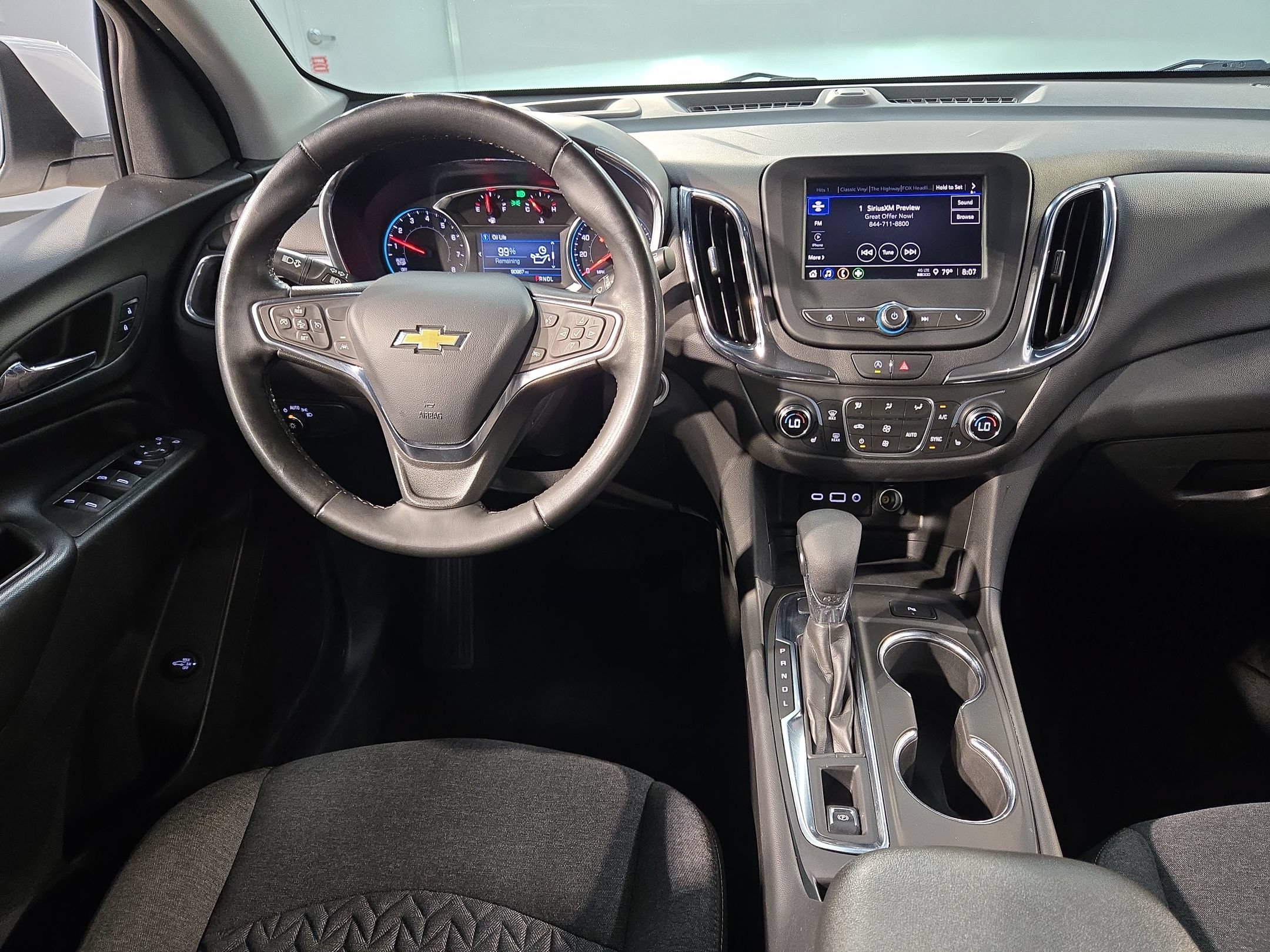 Used 2024 Chevrolet Equinox LT AWD/4WD image 9