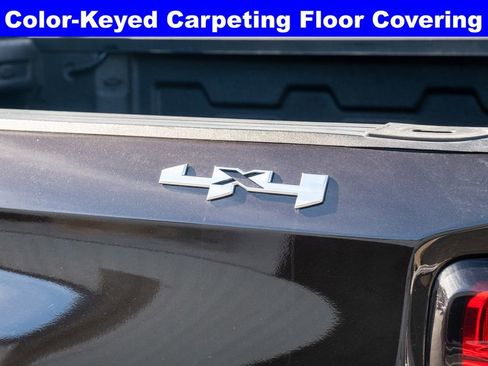 Used 2020 GMC Sierra 1500 SLT w/ SLT Premium Package image 36