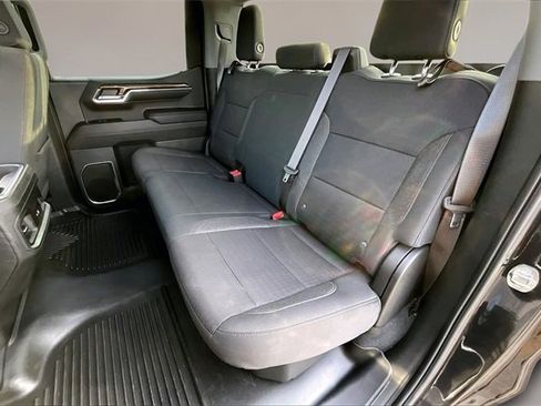 Used 2024 Chevrolet Silverado 1500 LT w/ Z71 Off-Road Package image 19