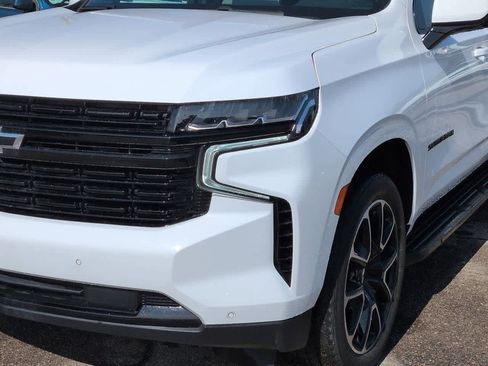 Used 2023 Chevrolet Suburban RST w/ Luxury Package image 10