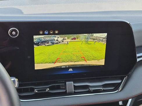 Certified 2025 Chevrolet Equinox RS w/ Convenience Package III FWD image 13