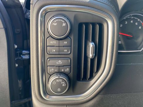 Used 2019 Chevrolet Silverado 1500 LT w/ All-Star Edition AWD/4WD image 19