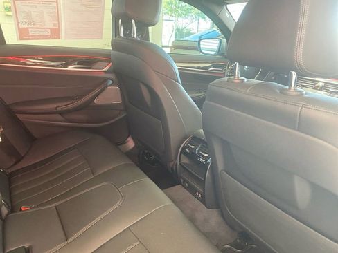 Used 2021 BMW 540i xDrive w/ Premium Package image 17