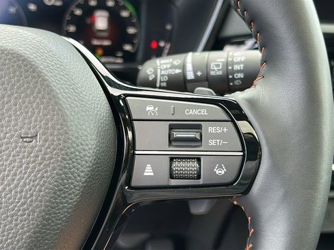 Used 2026 Honda CR-V Sport Touring image 15