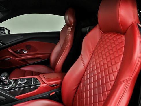 Used 2018 Audi R8 V10 plus AWD/4WD image 21