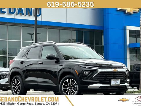 New 2026 Chevrolet TrailBlazer LT image 1