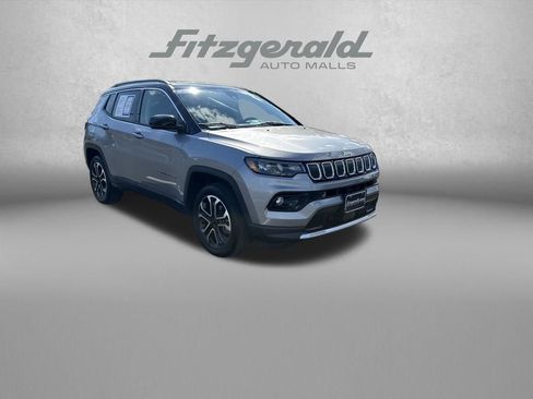 Used 2022 Jeep Compass Limited AWD/4WD image 1