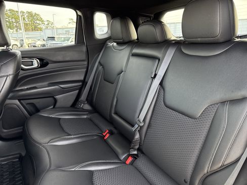 Used 2024 Jeep Compass Latitude w/ Altitude Special Edition image 28