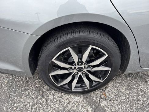 Used 2024 Chevrolet Malibu RS w/ LPO, Floor Liner Package image 4