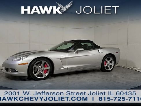 Used 2005 Chevrolet Corvette Convertible w/ Preferred Equipment Group RWD image 5