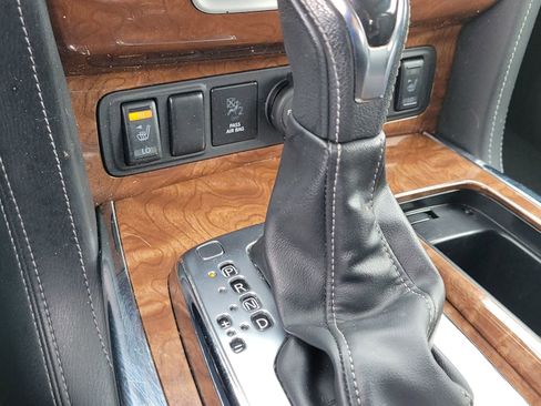 Used 2018 INFINITI QX80 4WD image 11