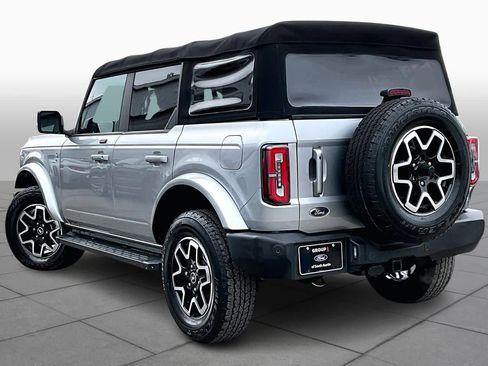 Certified 2021 Ford Bronco Outer Banks image 12