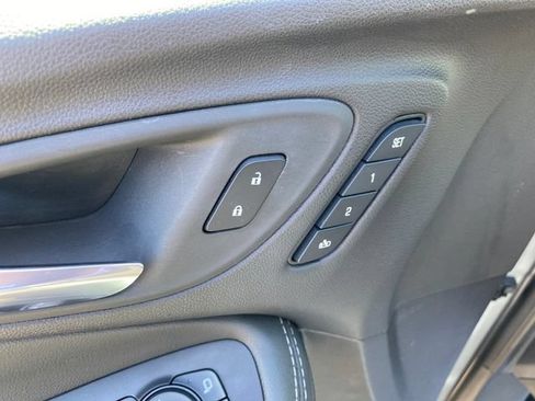 Certified 2023 Buick Encore GX Essence w/ Experience Buick Package AWD/4WD image 17