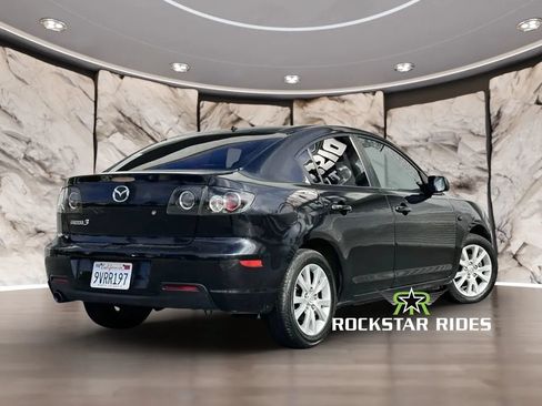 Used 2008 MAZDA MAZDA3 i Touring FWD image 2