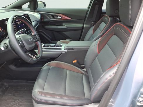 Used 2024 Chevrolet Equinox EV RS w/ Active Safety Package 3 FWD image 6