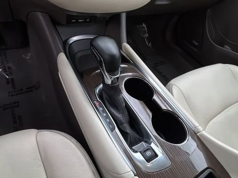 Used 2024 Chevrolet Malibu LT image 29