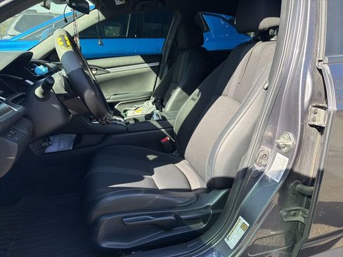 Used 2019 Honda Civic Sport image 7