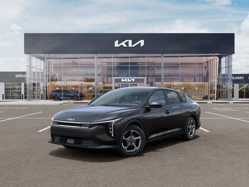 New 2026 Kia K4 FWD image 1