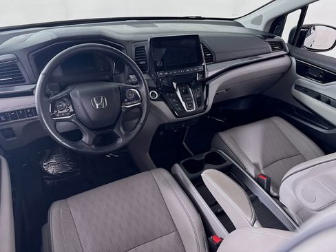 Used 2023 Honda Odyssey Elite image 18