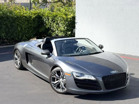 Used 2012 Audi R8 V10 AWD/4WD image 2