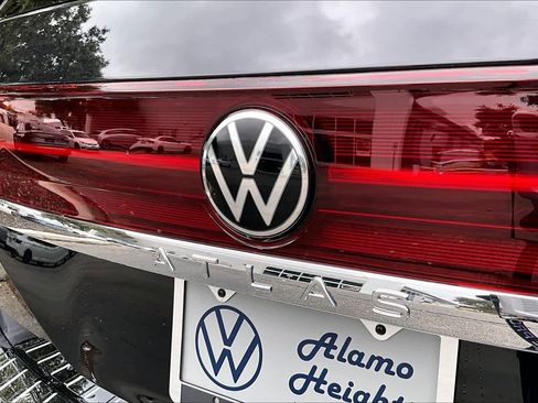 New 2026 Volkswagen Atlas SEL Premium R-Line image 15