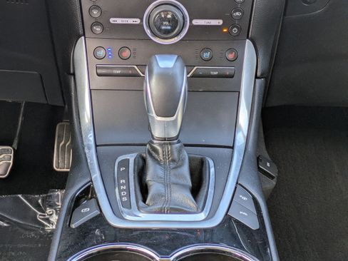 Used 2015 Ford Edge Sport w/ Equipment Group 401A AWD/4WD image 17