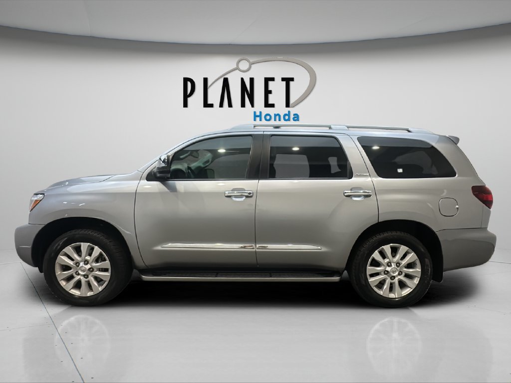 Used 2018 Toyota Sequoia Platinum AWD/4WD image 6
