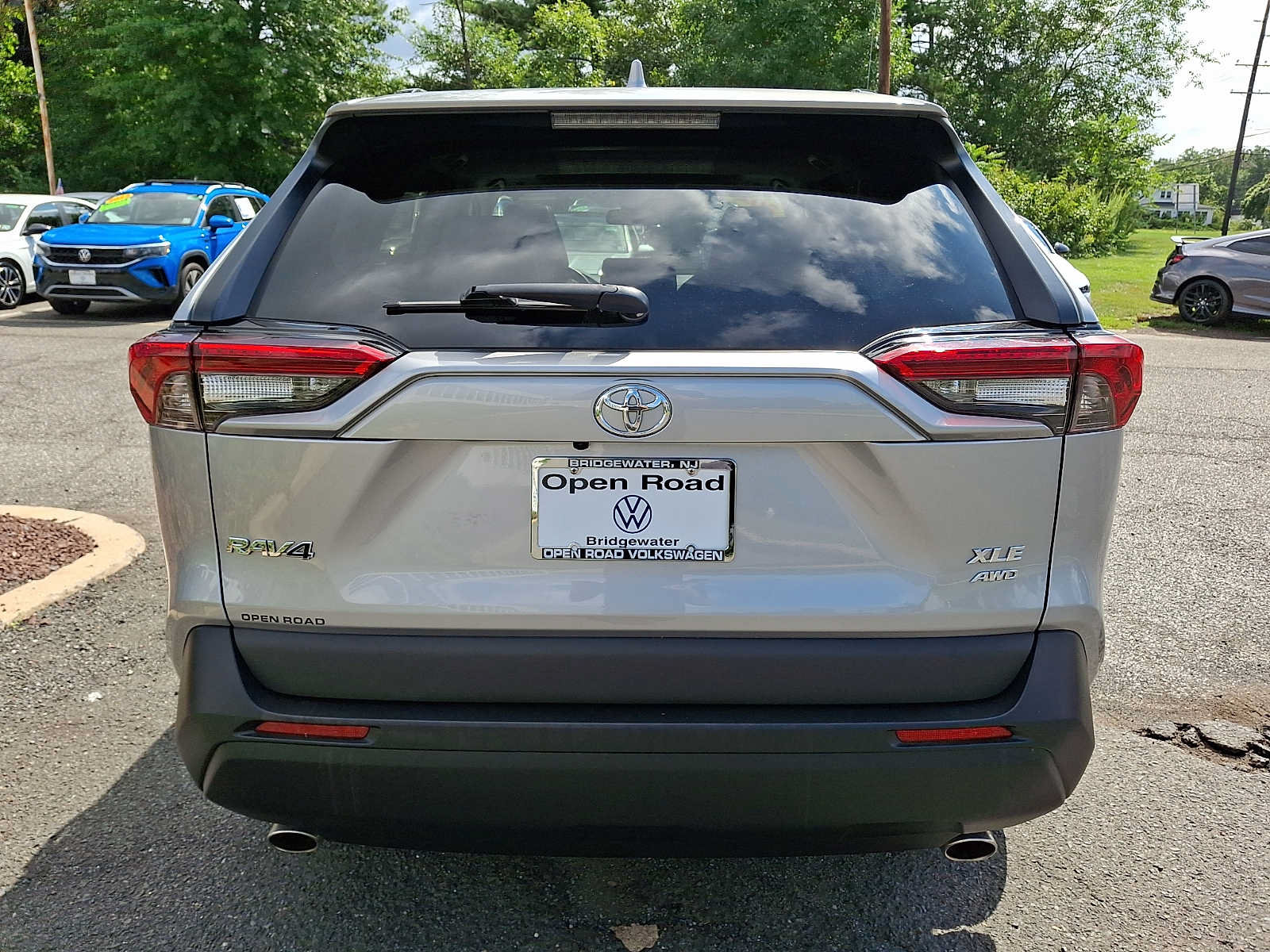 Used 2024 Toyota RAV4 XLE Premium w/ Weather Package AWD/4WD image 5